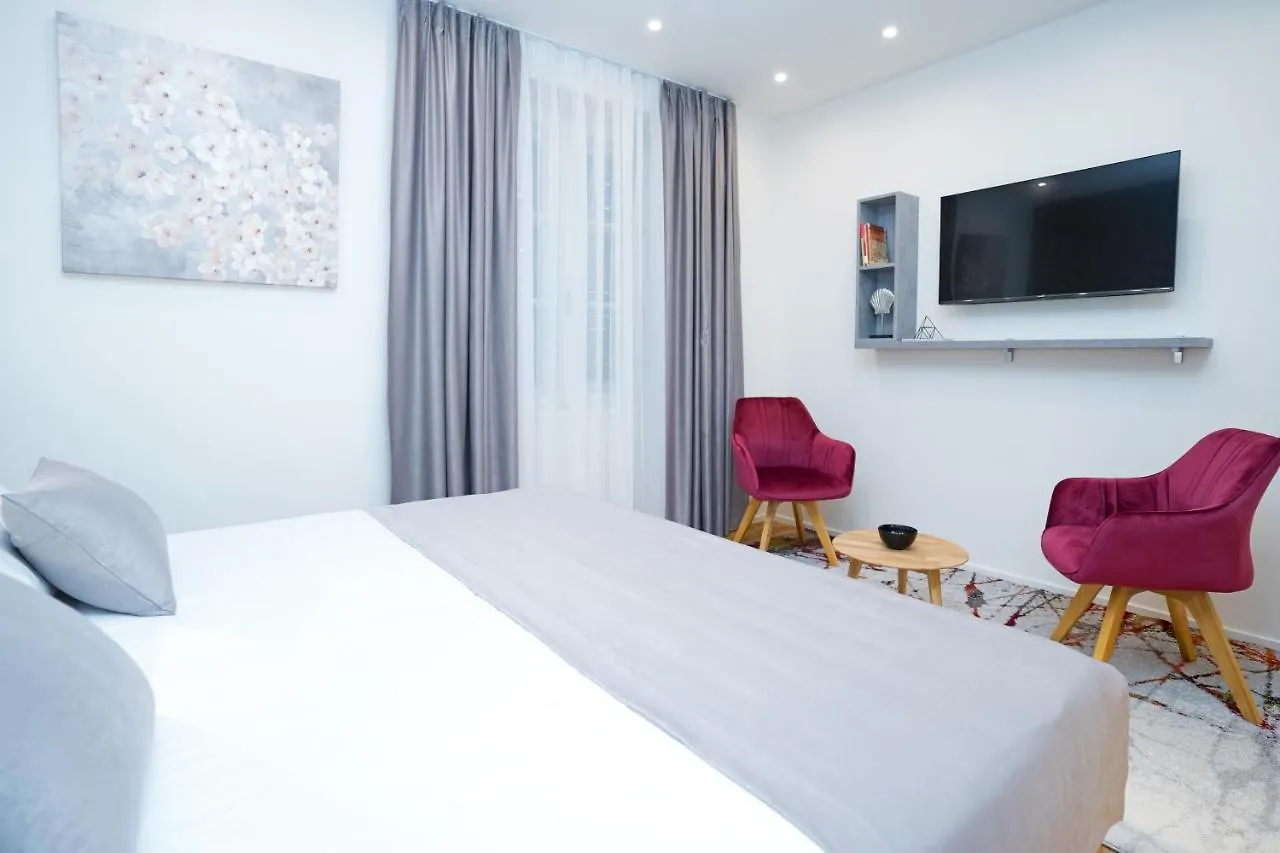 Luxury Rooms Marioty Split Guest house